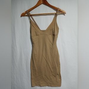 Maidenform Slimming Bodysuit Slip Tan Size Medium Shapewear